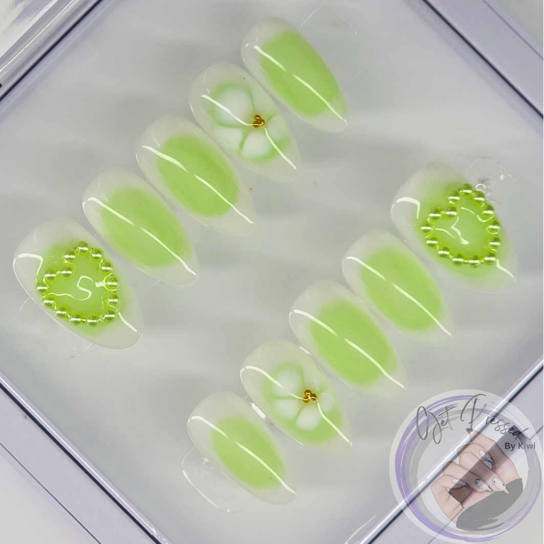 Pistachio Bloom